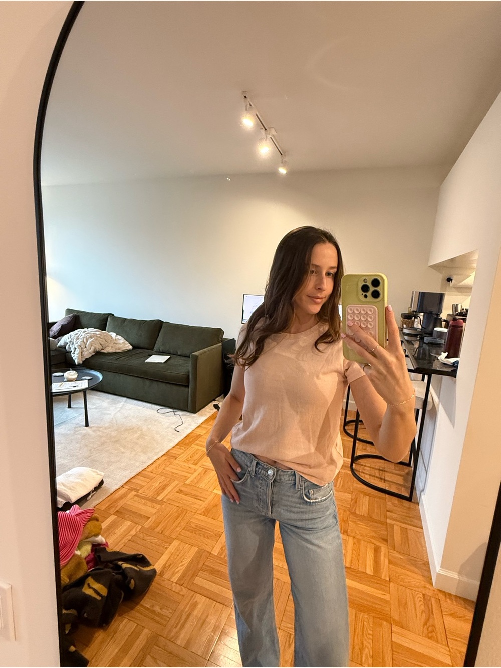 Urban Outfitters Short Sleeve Crewneck Tee in Blush